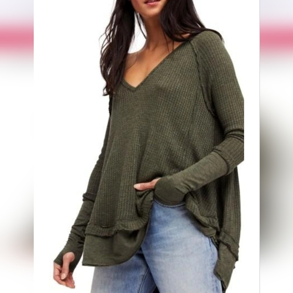 Free People Tops - Free People Laguna Tee Thermal Long Sleeve Thumbholes Hi Lo Hem Army Green S NWT
